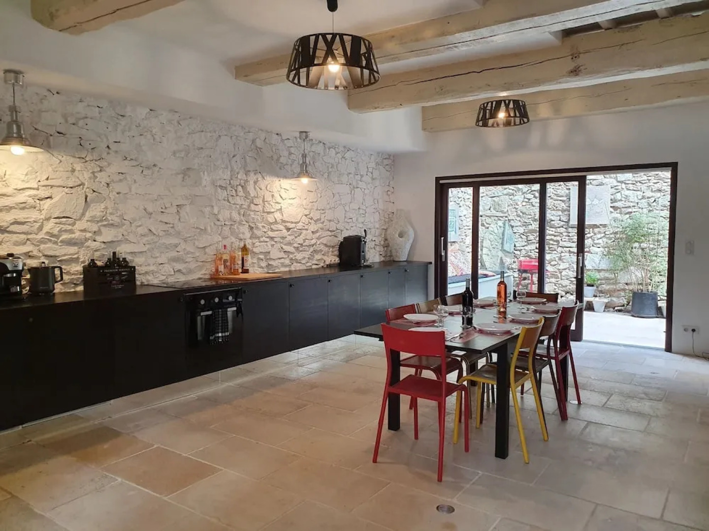 Modern Holiday Home in Olonzac with Private Swimming Pool