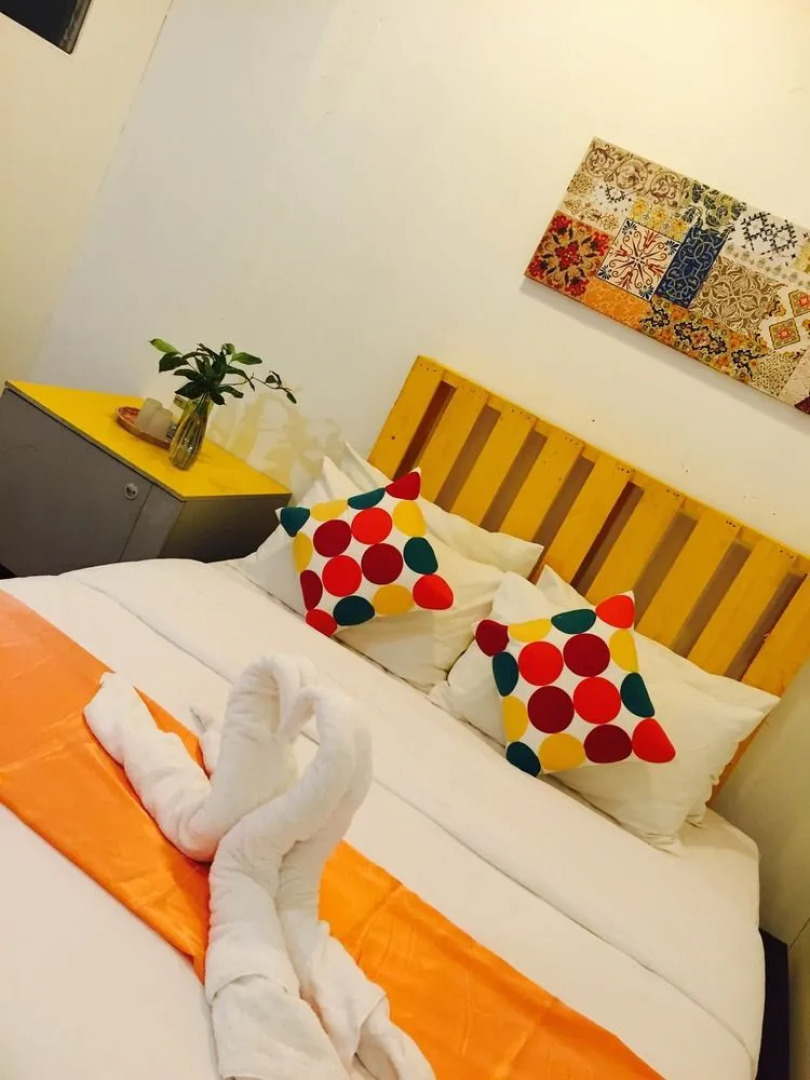 Fifty Six Guest House - Hostel