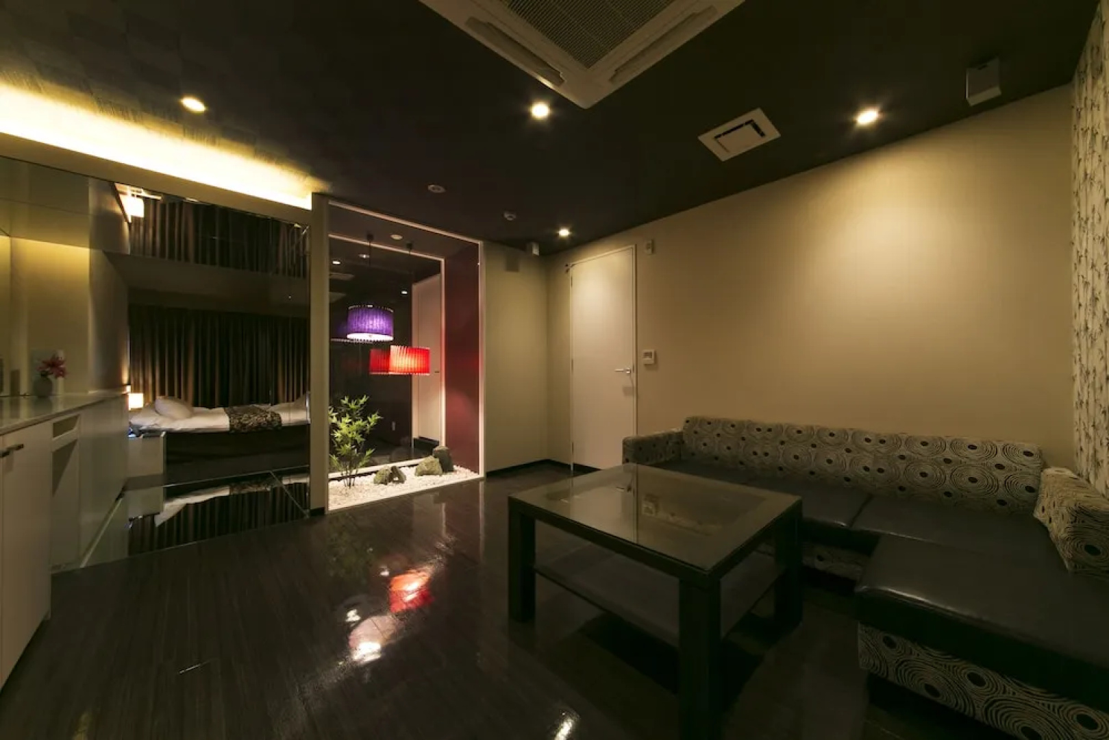 Hotel Lotus Toyonaka (Adult Only)