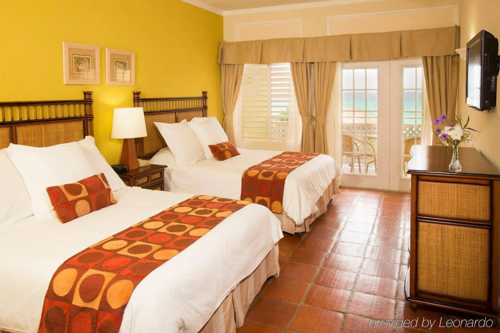 Sea Breeze Beach House by Ocean Hotels - All Inclusive