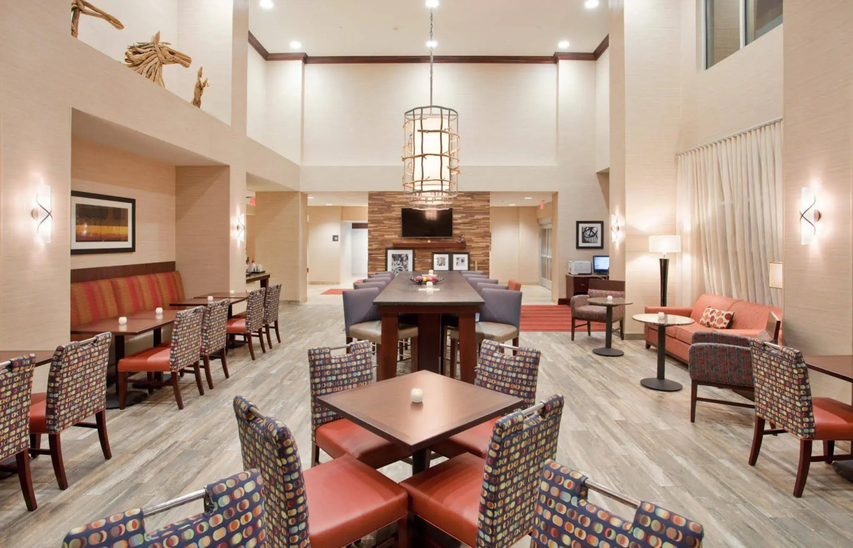Hampton Inn & Suites Omaha Southwest-La Vista