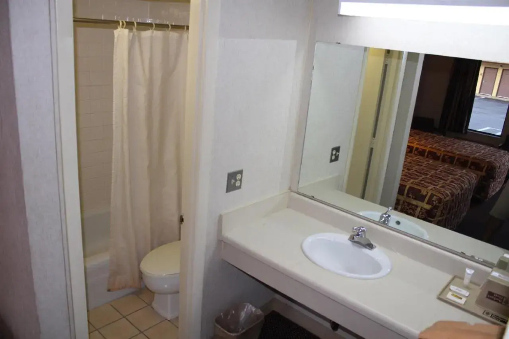 Budget Host Inn Bristol