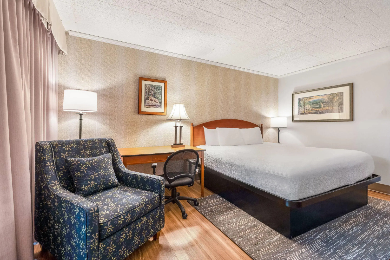 Ramada by Wyndham State College Hotel & Conference Center