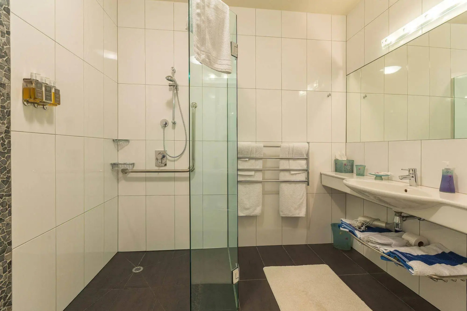 Waiheke Waterfront Lodge