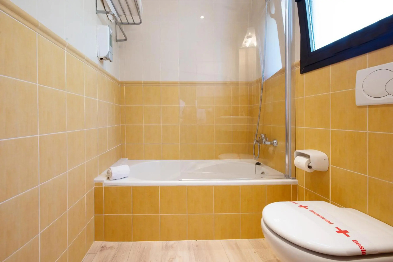 Hotel Playa Mondrago