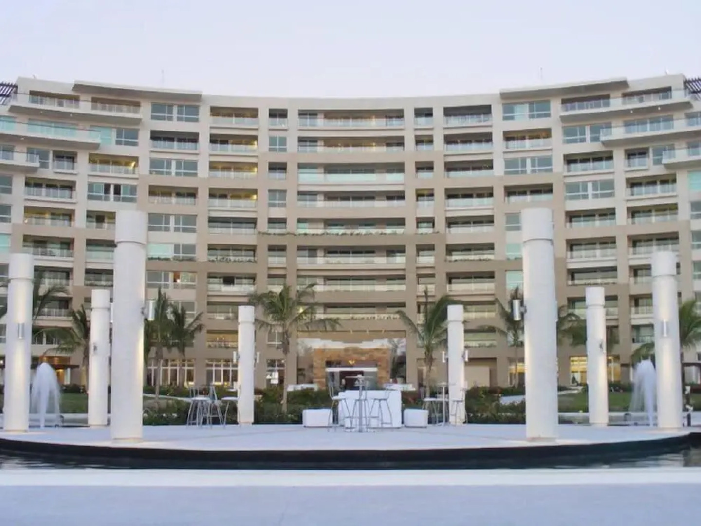 Delcanto Residences by LaTour