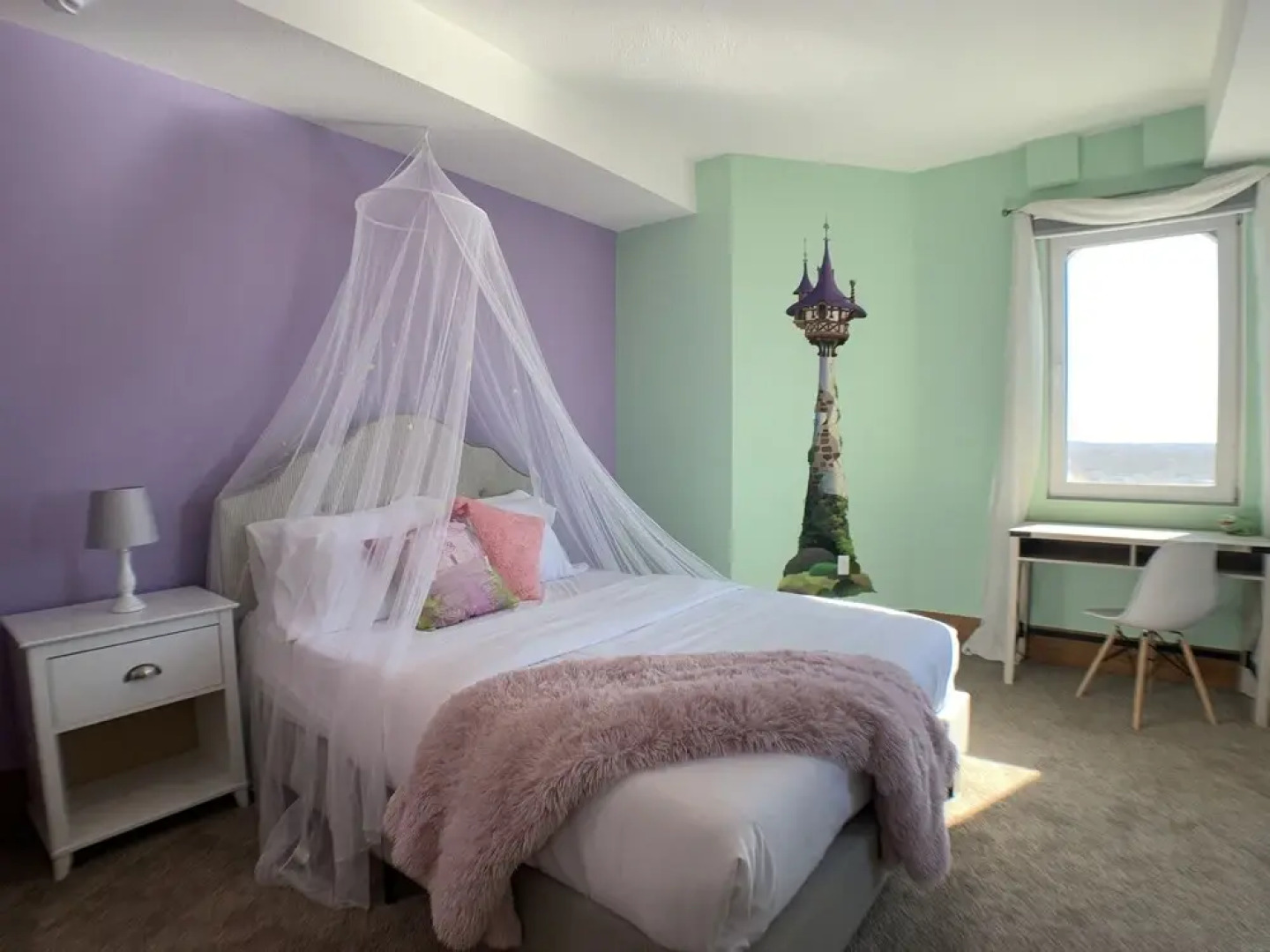 The Grand Castle Apartments