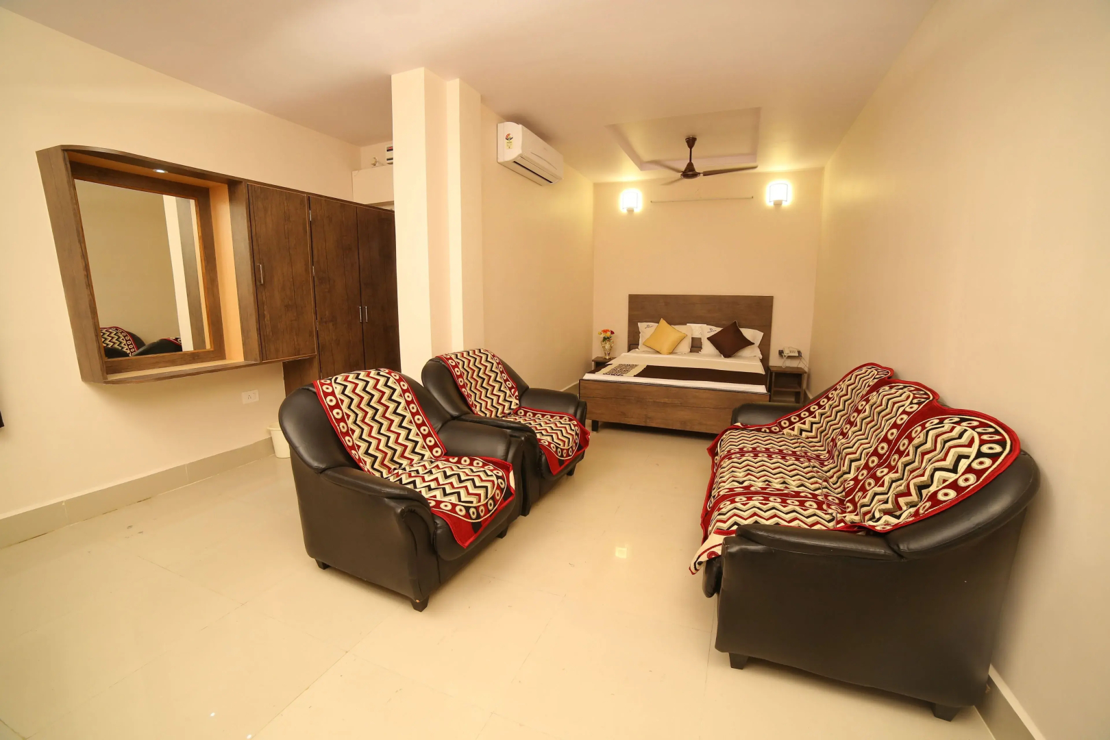 Hotel Bhavani Grand