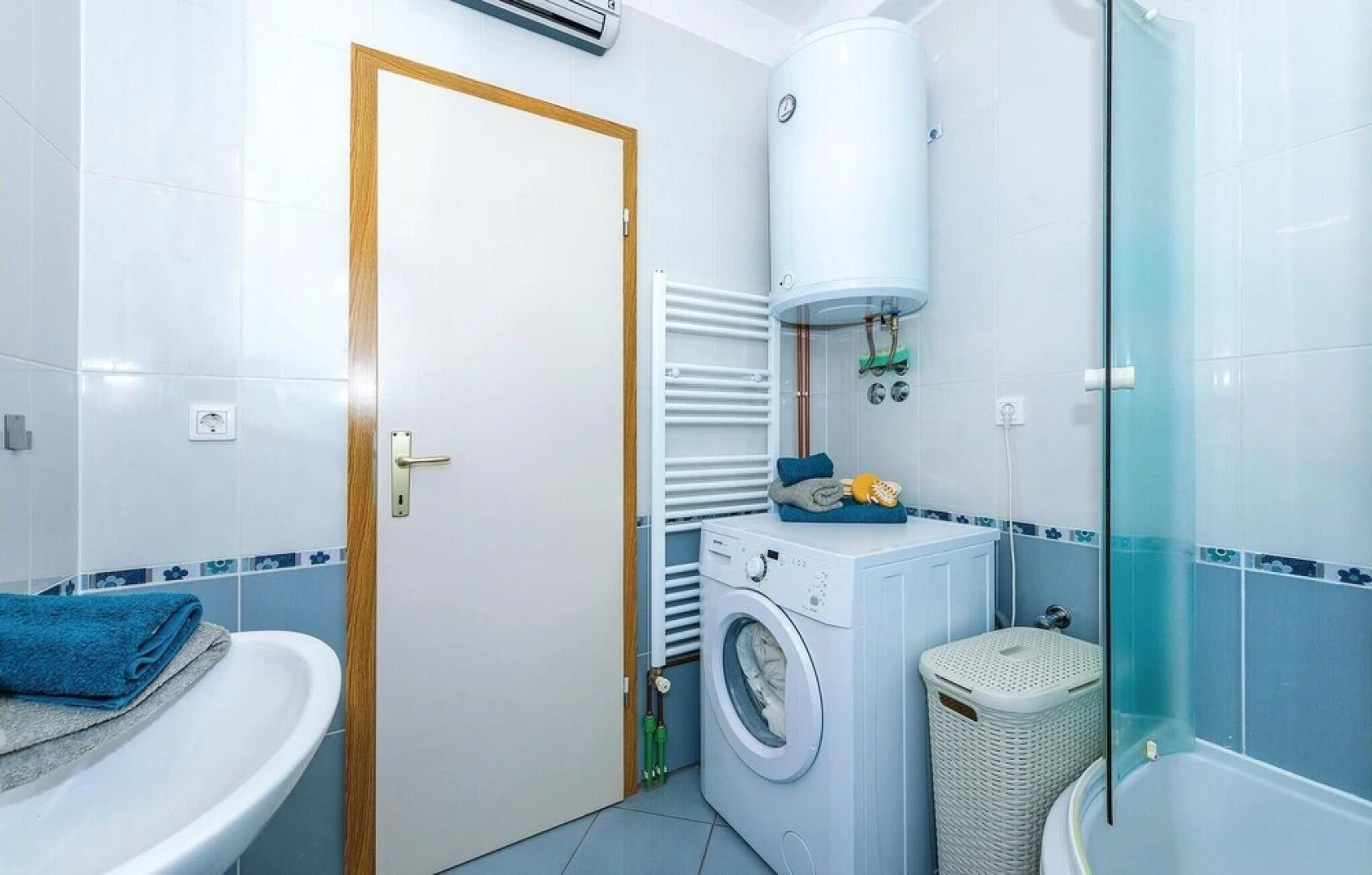 Amazing Home in Drnis With Wifi and 3 Bedrooms