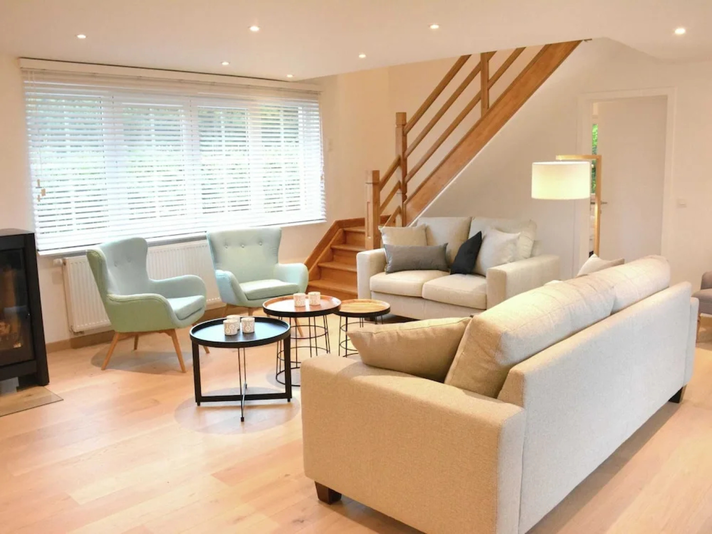 Superb Holiday Home With Garden in Serinchamps