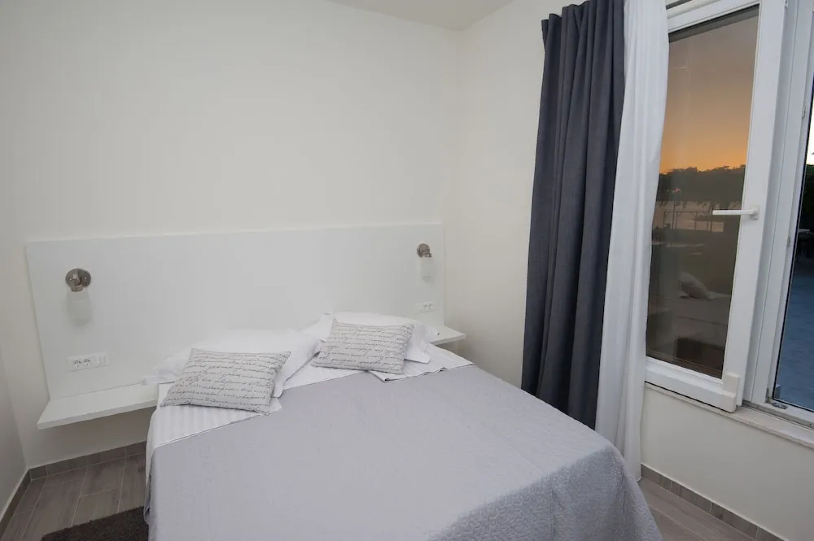 Seaside Luxury Suites