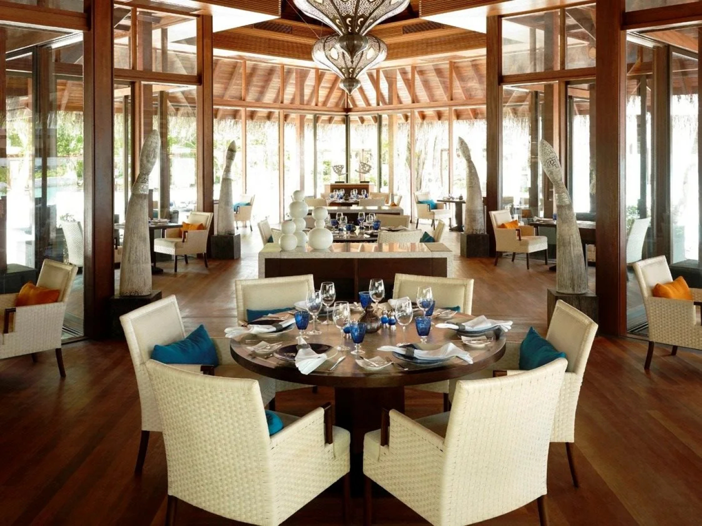 Shangri-Las Villingili Resort and Spa Maldives