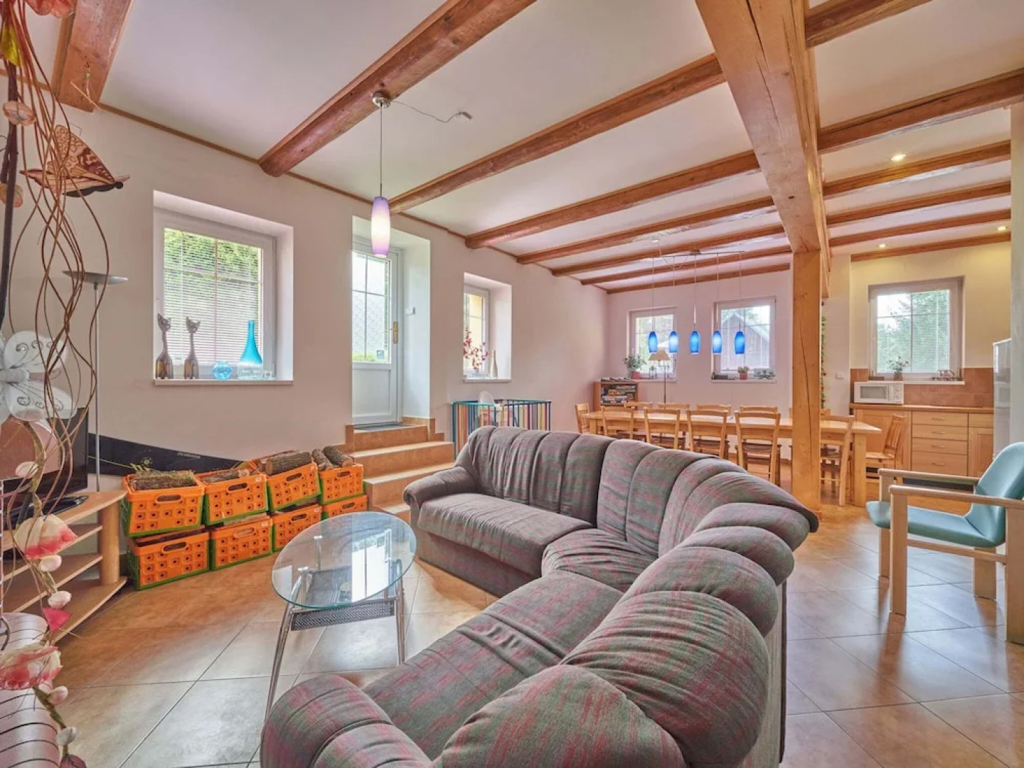 Spacious Mountain Retreat