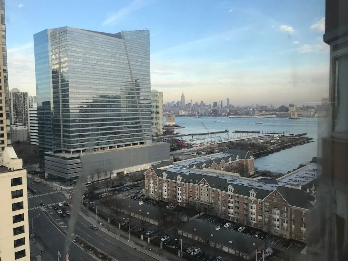 Skyview Luxury Suites - New York City