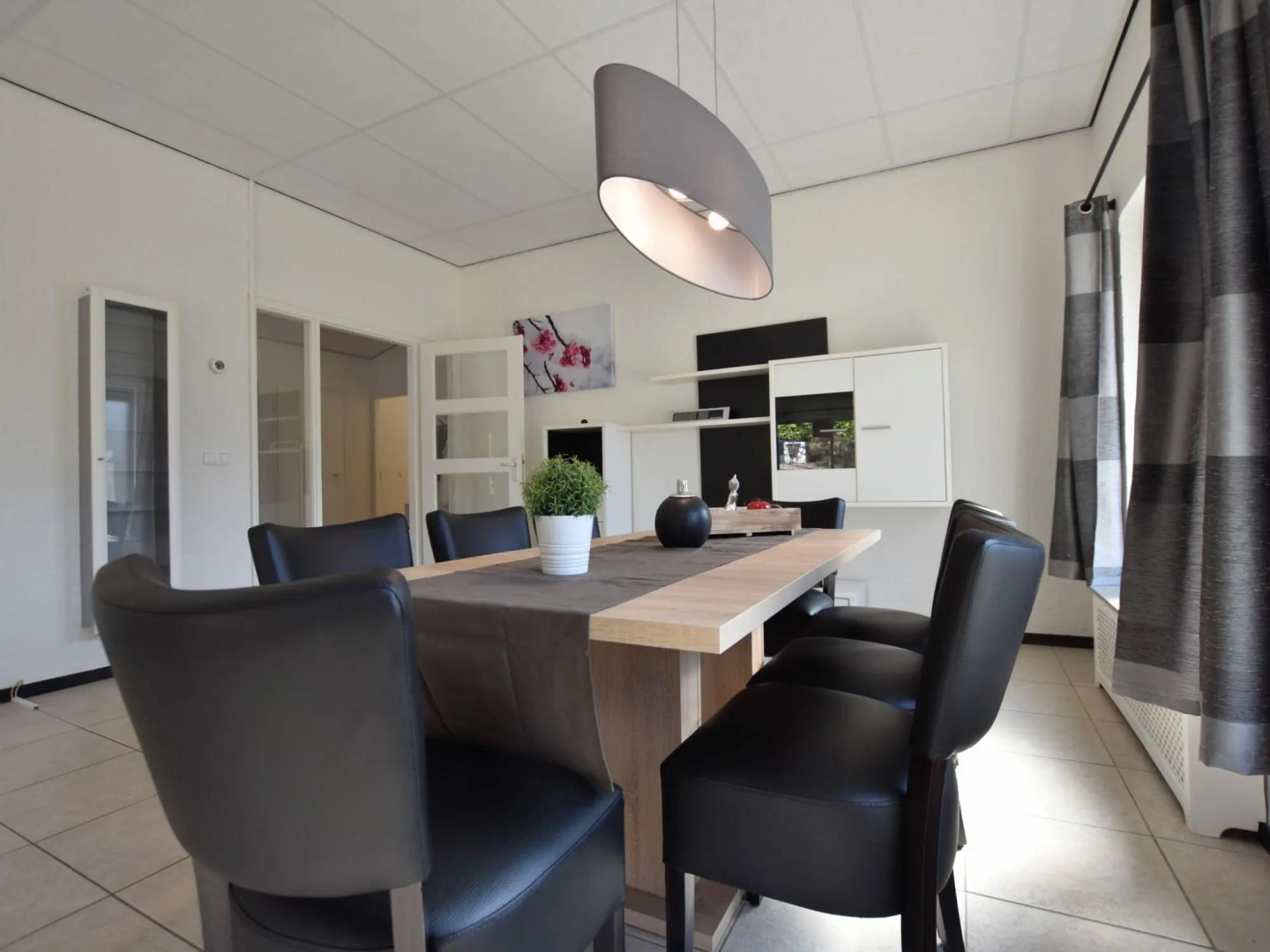 Luxury house in South Limburg with bubble bath and sauna