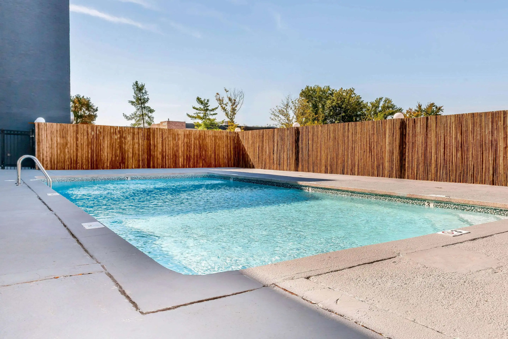 The Blu Hotel Blue Ash Cincinnati, an Ascend Collection Hotel