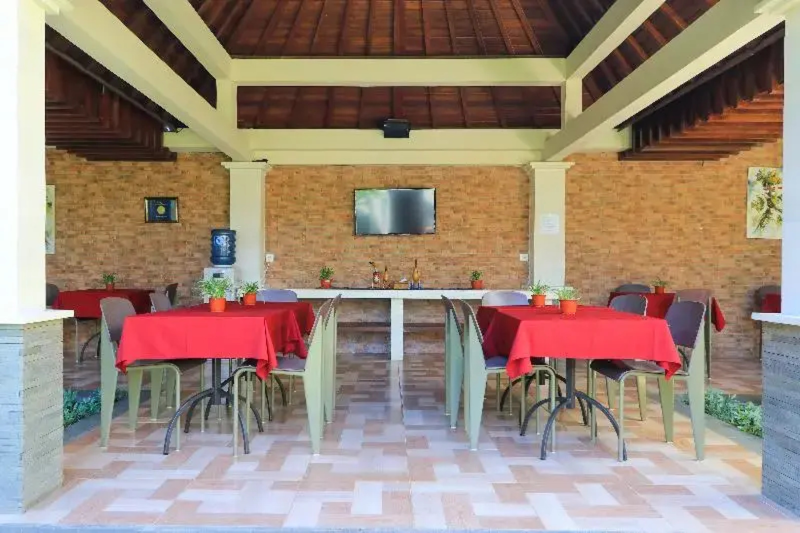 Royal Majesty Villas Jimbaran by ZUZU