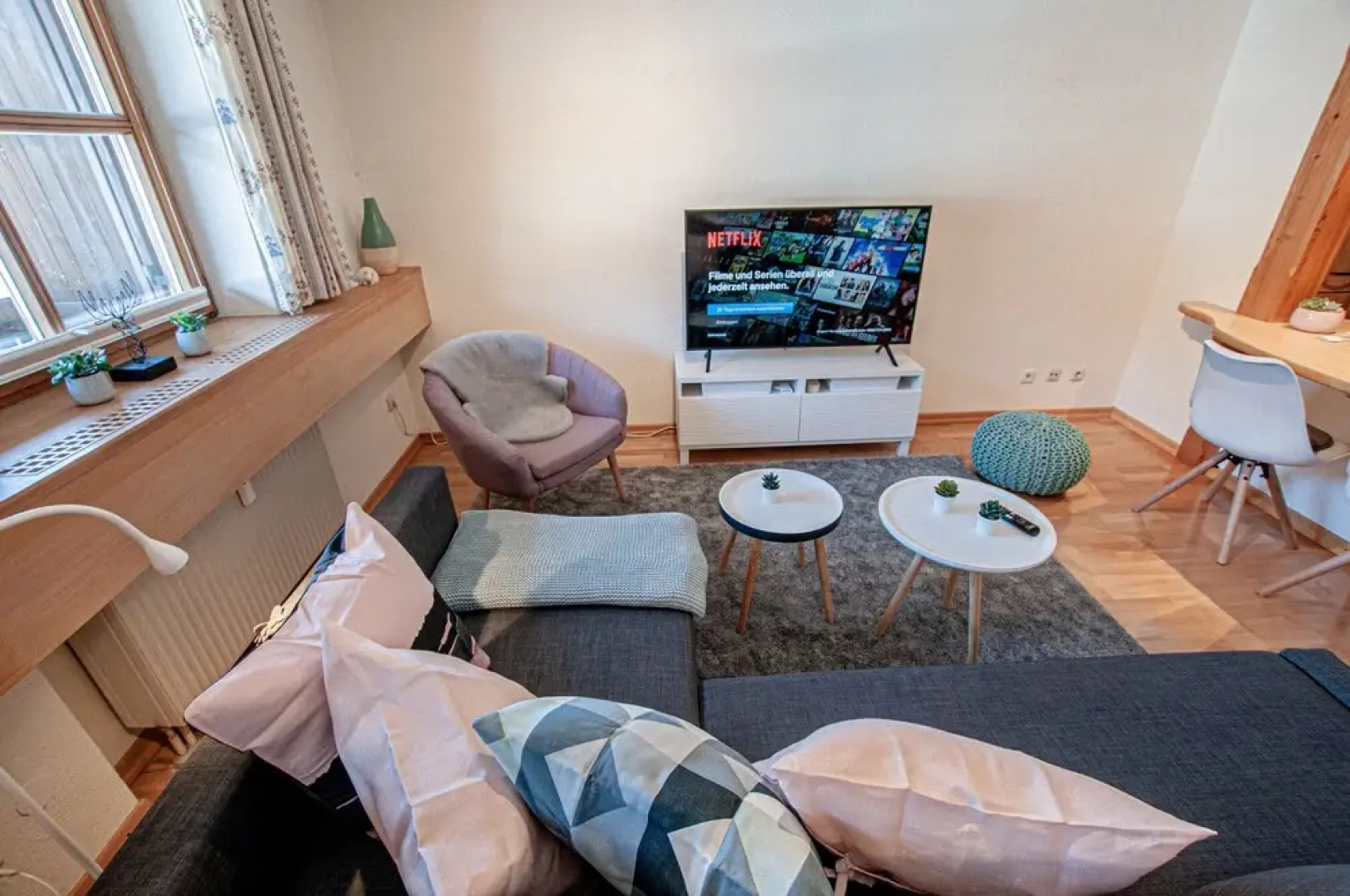 Ruhige Alpine Suite im Zentrum by Stayfritz