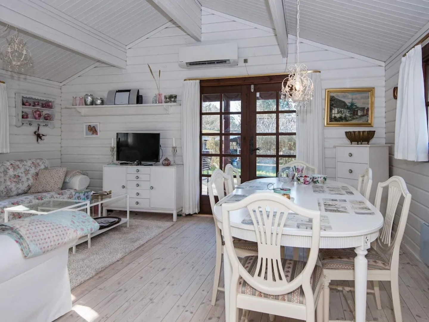 6 Person Holiday Home in Grenaa