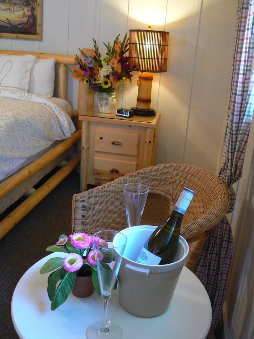 The Pines Motorlodge