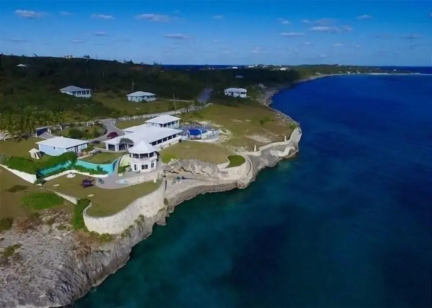 Neptune Cove 5 Bedroom Home