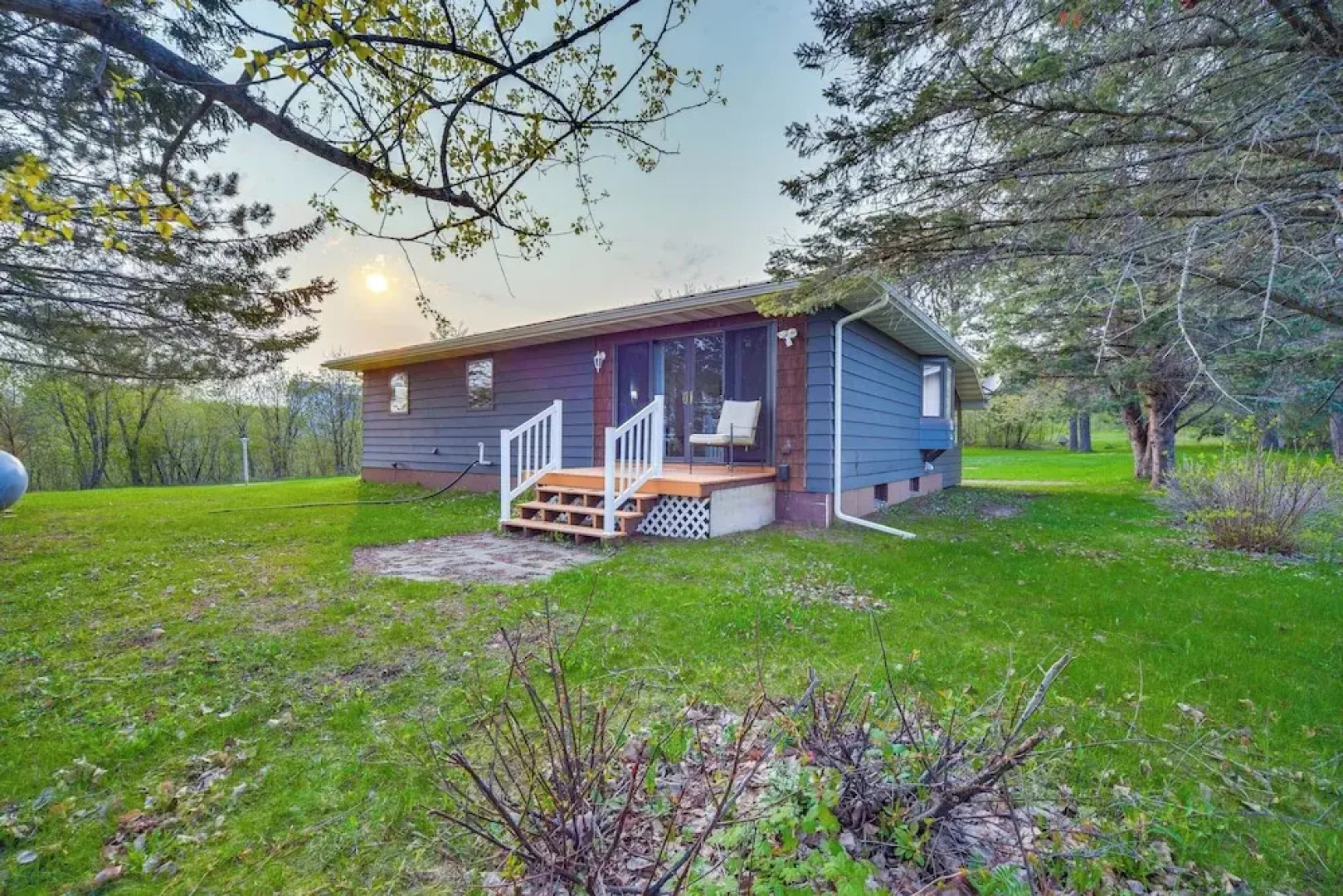 Updated Hermantown Vacation Rental 6 Mi to Duluth!