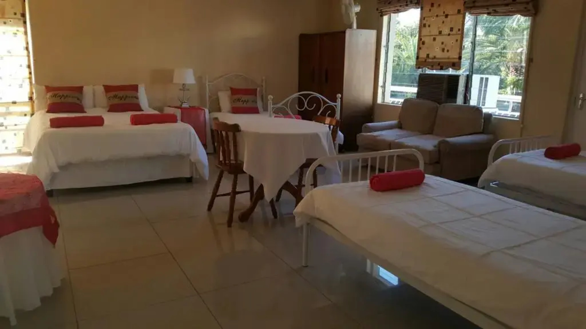 Zinzanathi Guesthouse