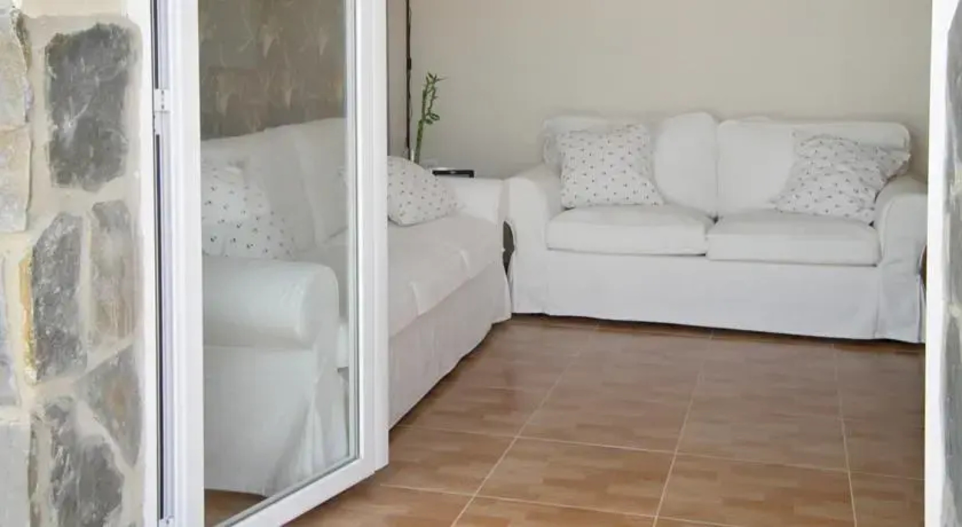 HomeRez - Bungalow Calle de los Muletos