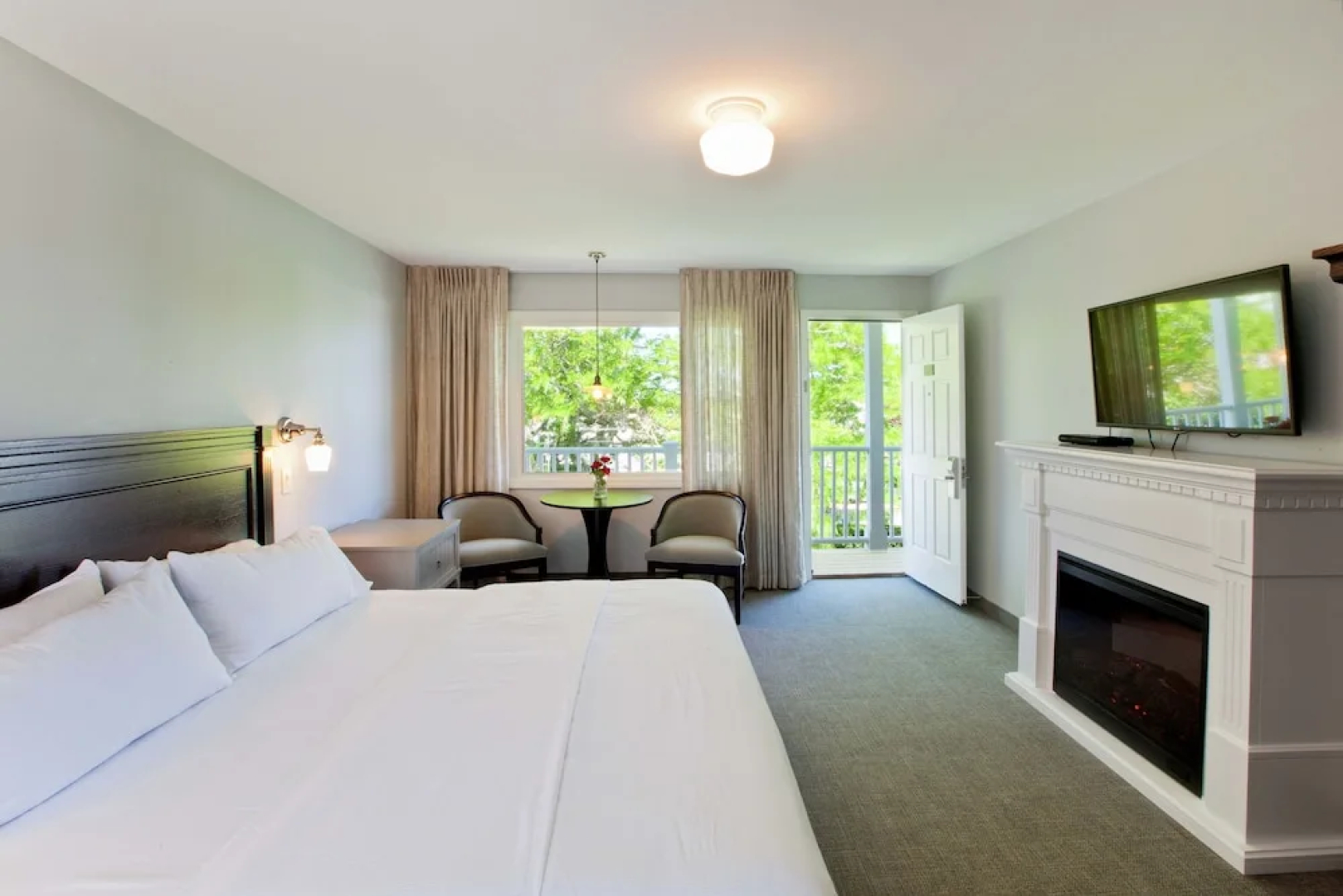 The Seaglass Inn & Spa