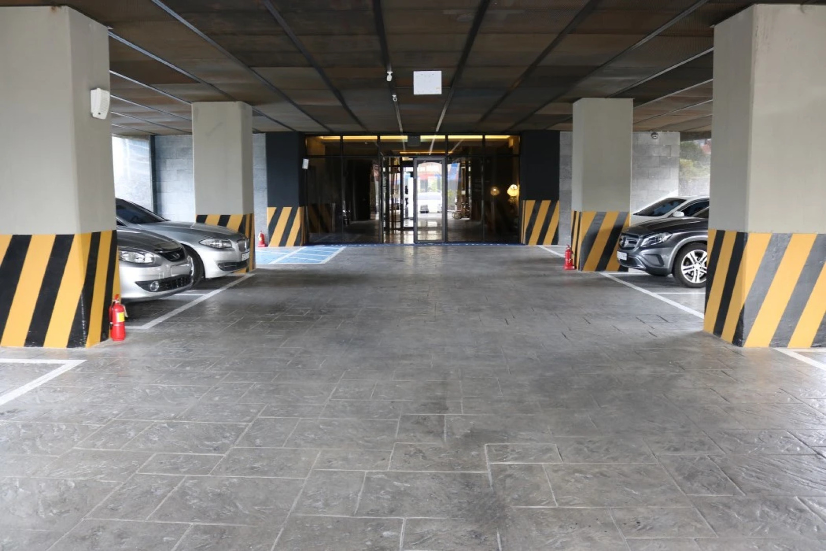 Benikea Yangsan Hotel