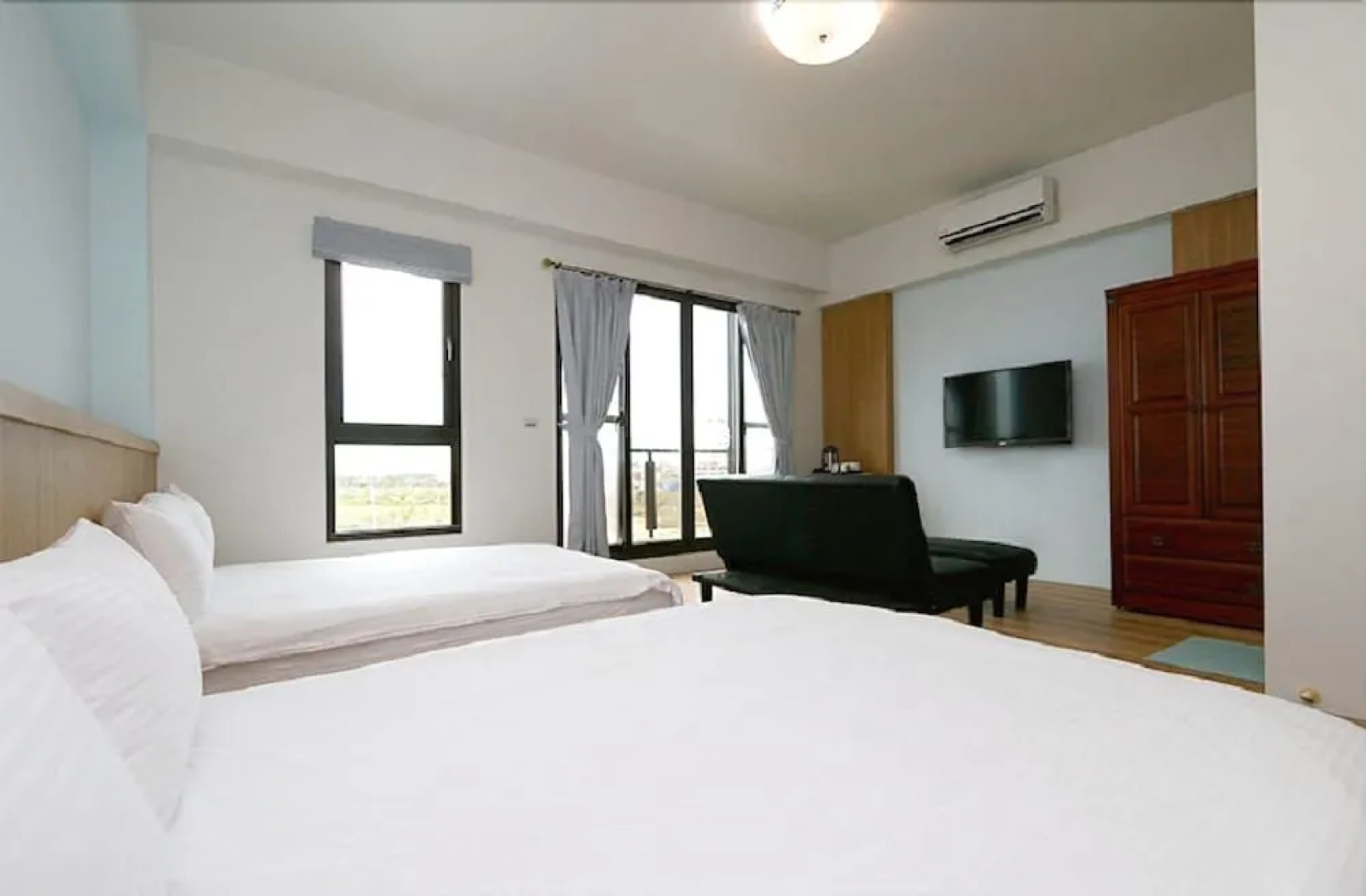 Lan Hai Sunny Coast B&B