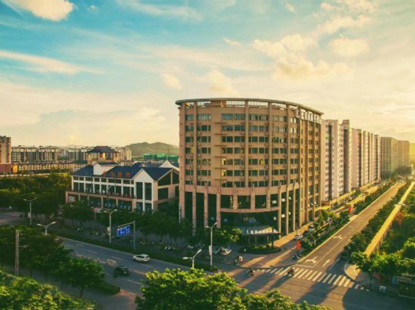 Lanmeishan Business Hotel (Pu'er Simao Airport)