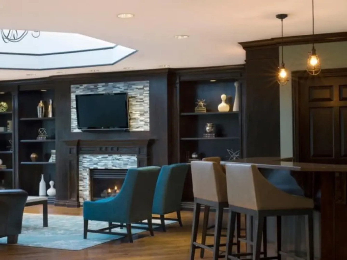 Global Luxury Apartments near Mill River Park