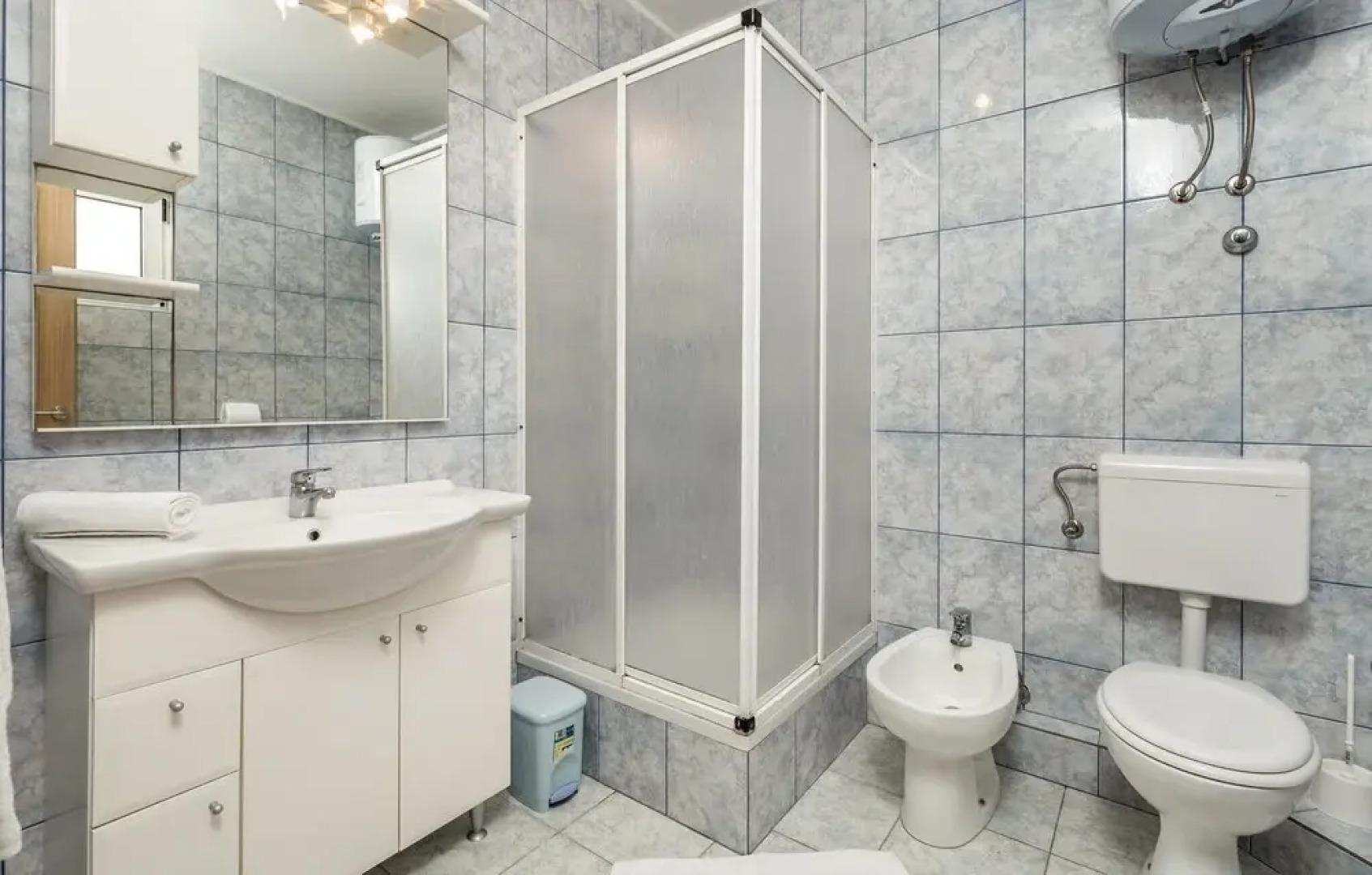 Stunning Apartment in Kustici With 3 Bedrooms and Wifi