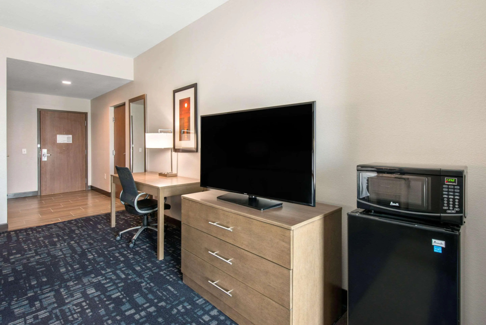 Comfort Suites Fort Lauderdale Airport & Cruise Port