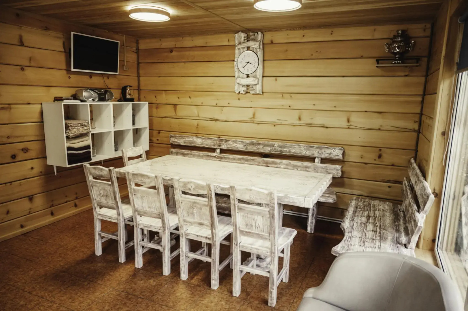 Отель Шепоты