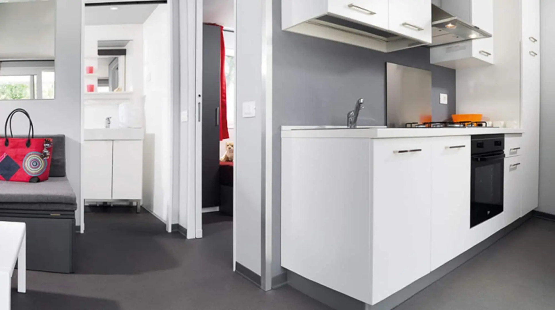 Isamar Holiday Village