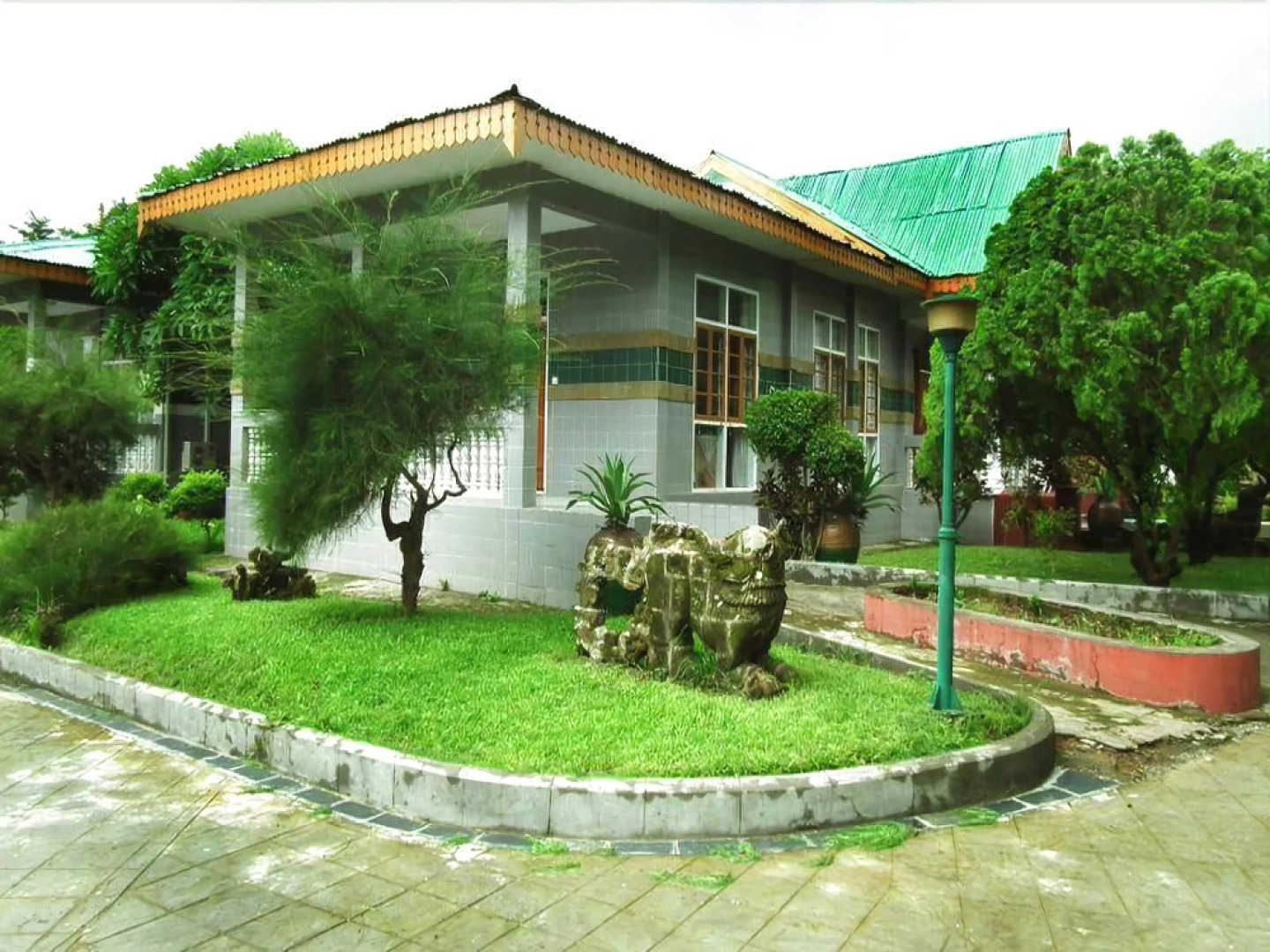 Mrauk U Hotel