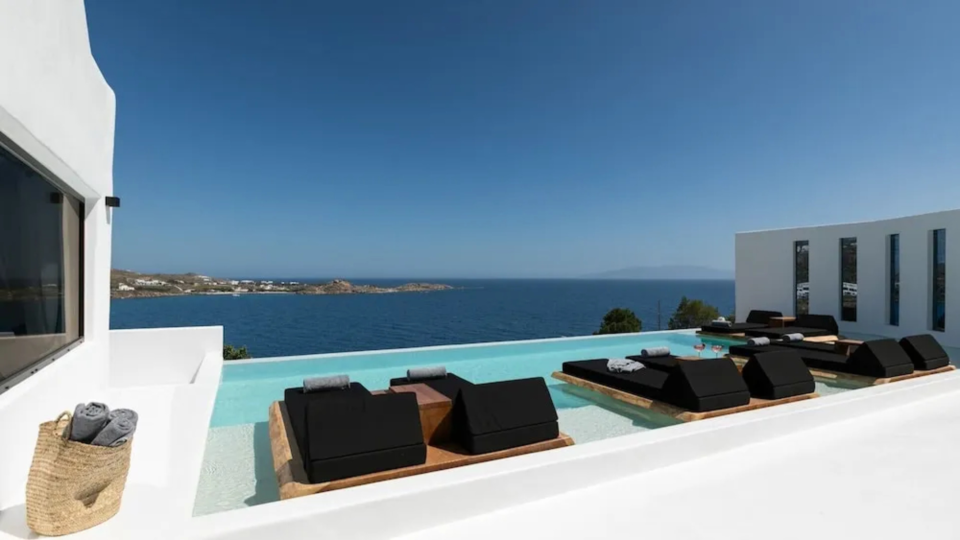 Captivating 5-bed Villa in Mikonos Giullietta