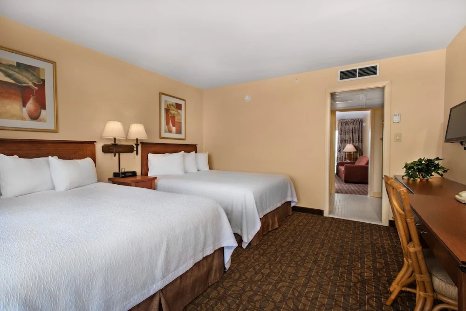 Reges Oceanfront Resort