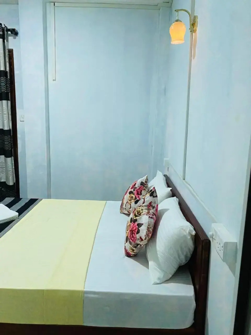 Riverside Camping Udawalawa