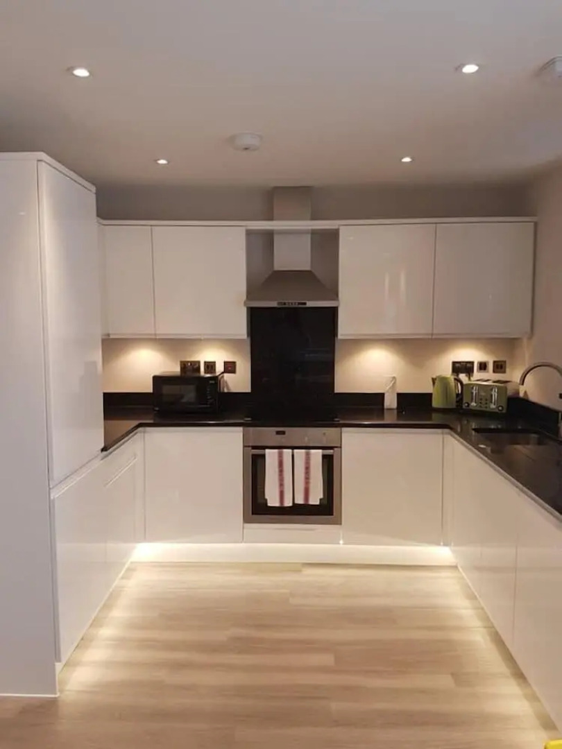 Icon Crownleigh 3 With Free Wifi