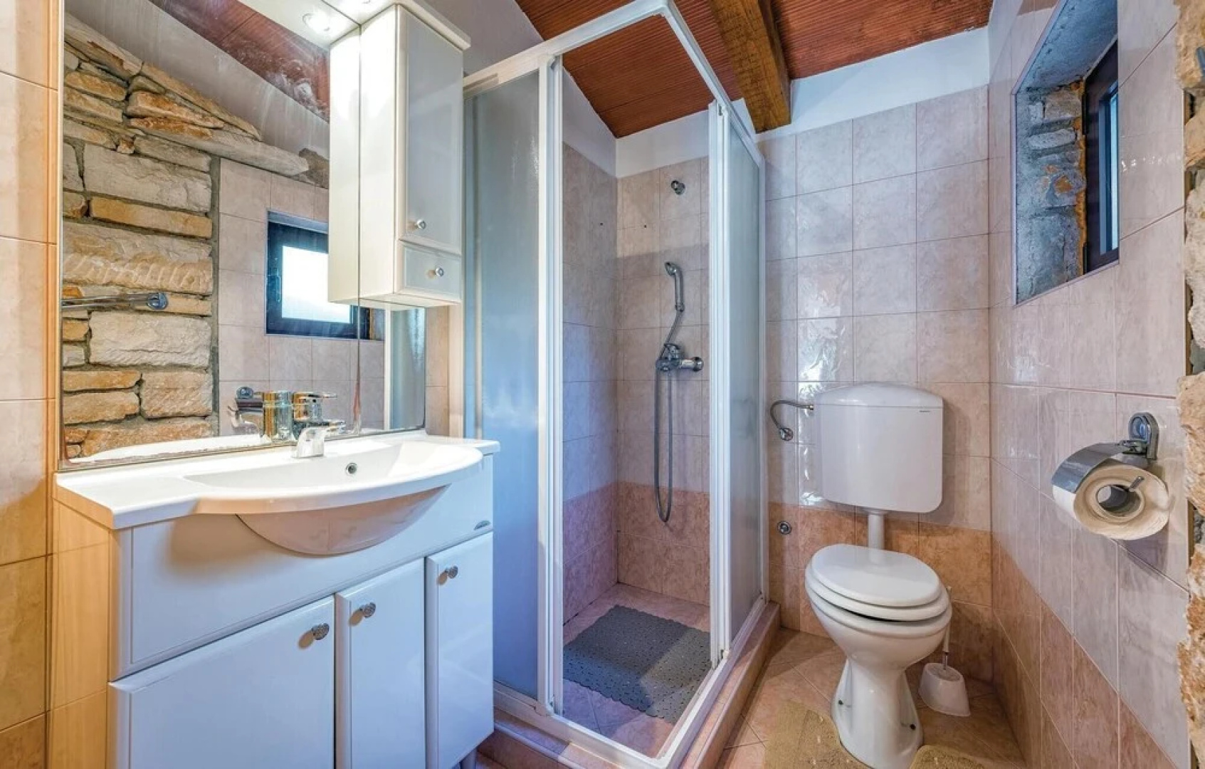 Amazing Home in Rovinj With 2 Bedrooms and Outdoor Swimming Pool