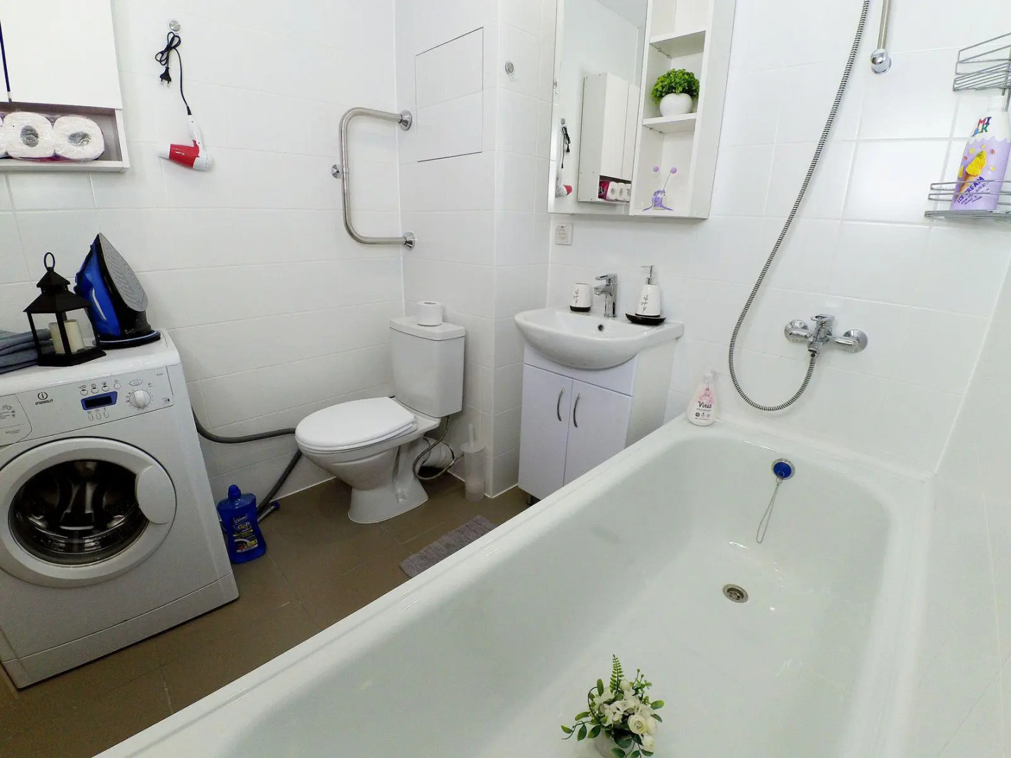 Апартаменты на улице Теплых встреч