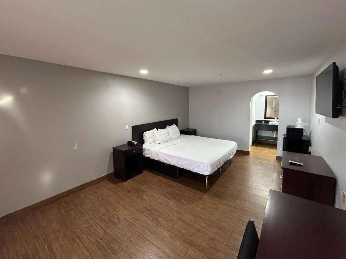 Motel 6 Denham Springs, LA