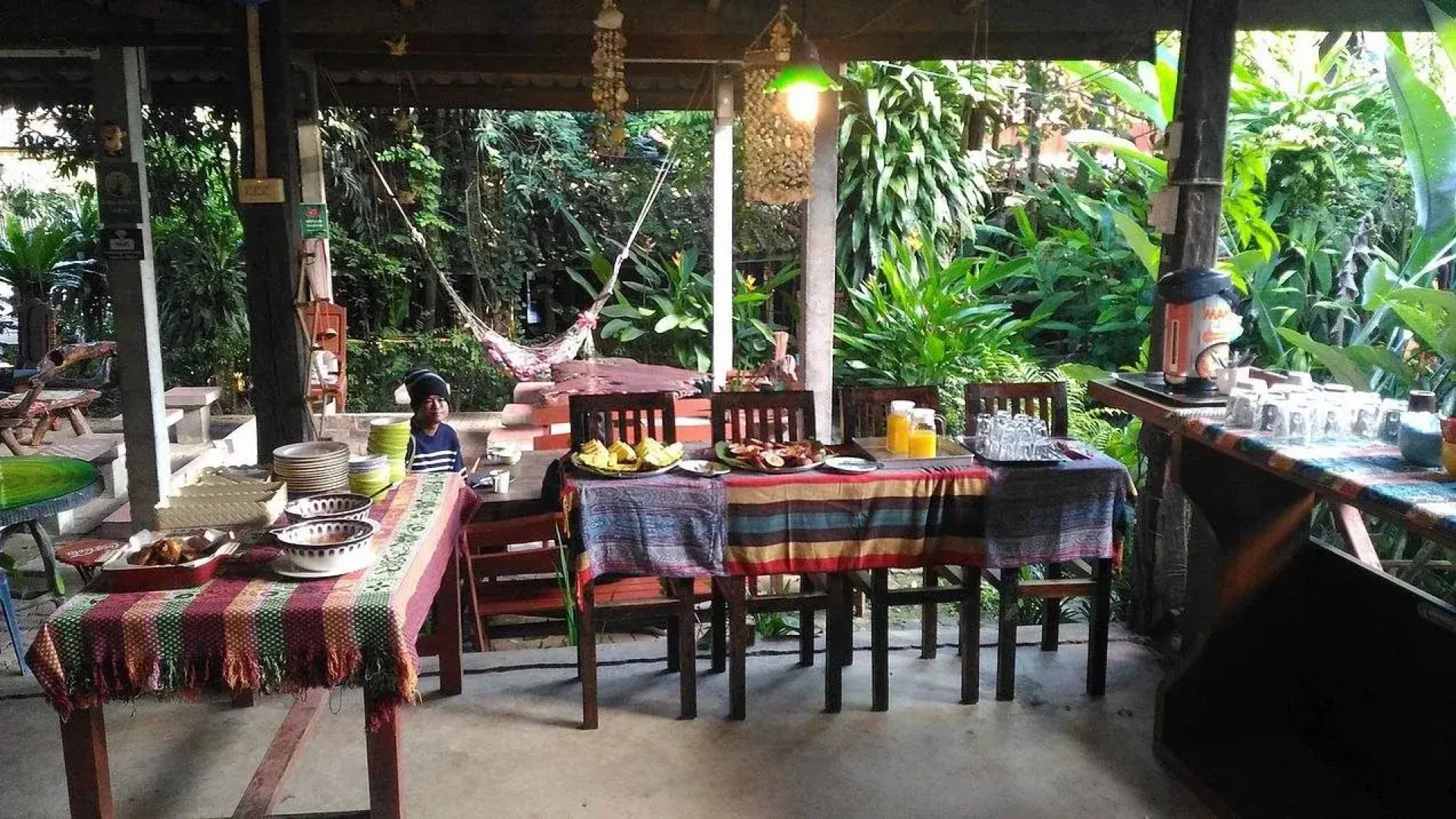 Mae Win Guest House and Resort