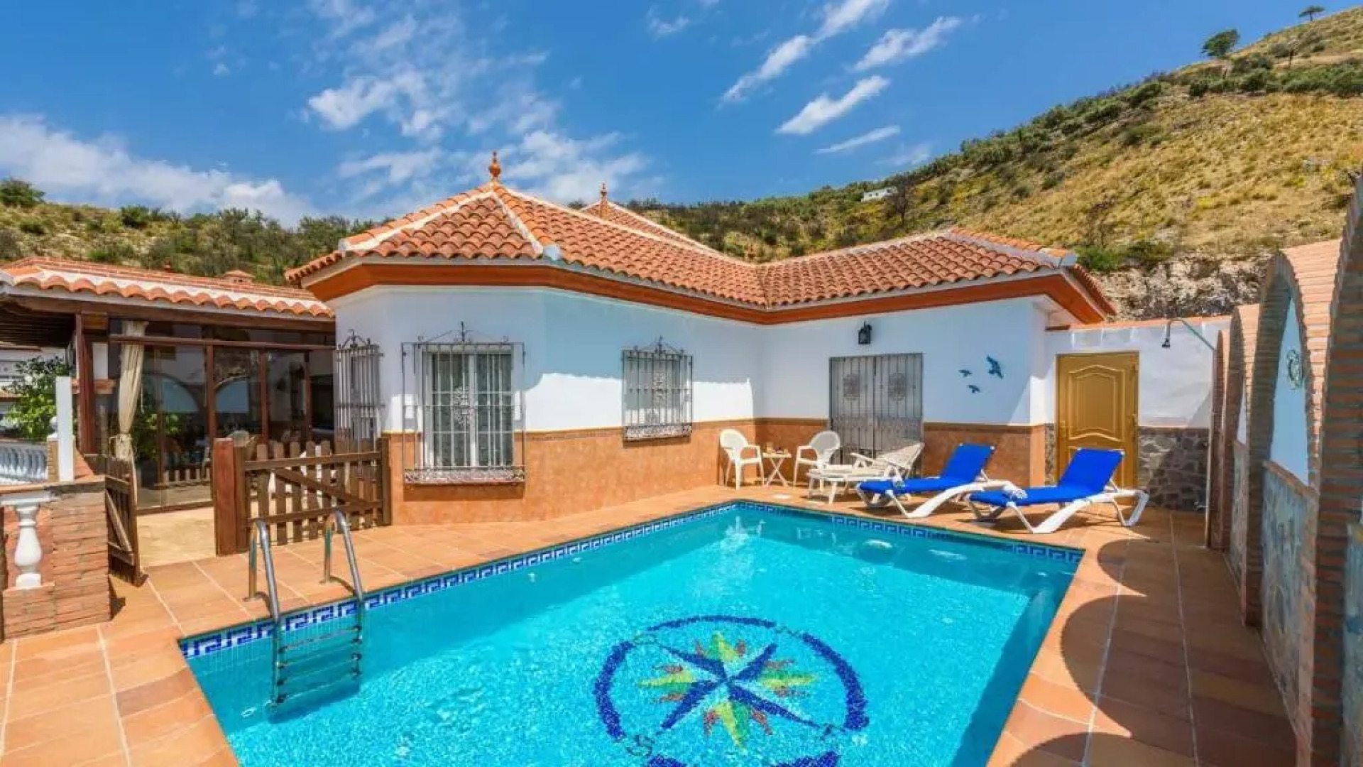 Castillo de la Hazalara Competa by Ruralidays