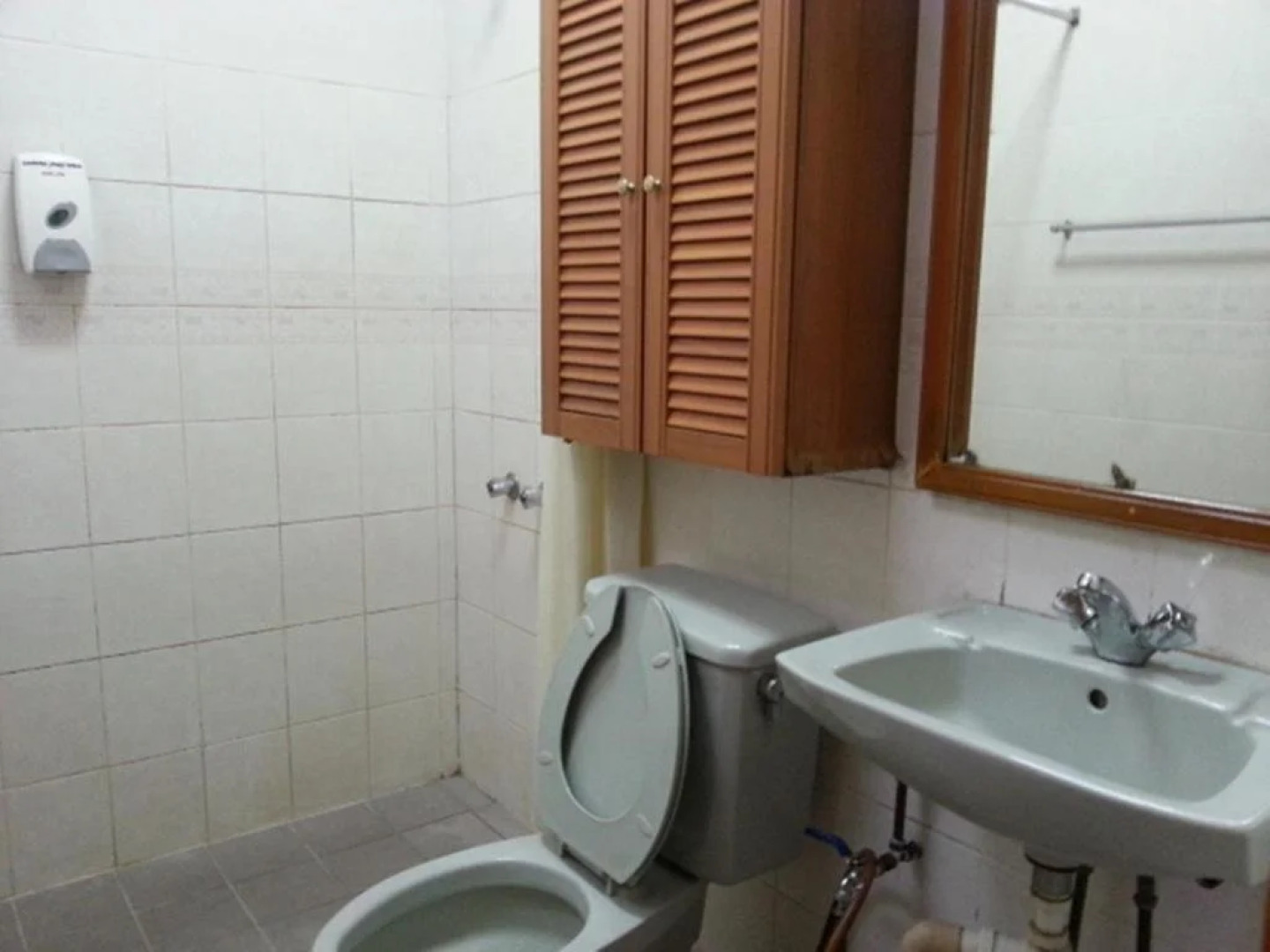 Jinhold Hotel & Serviced Apartment