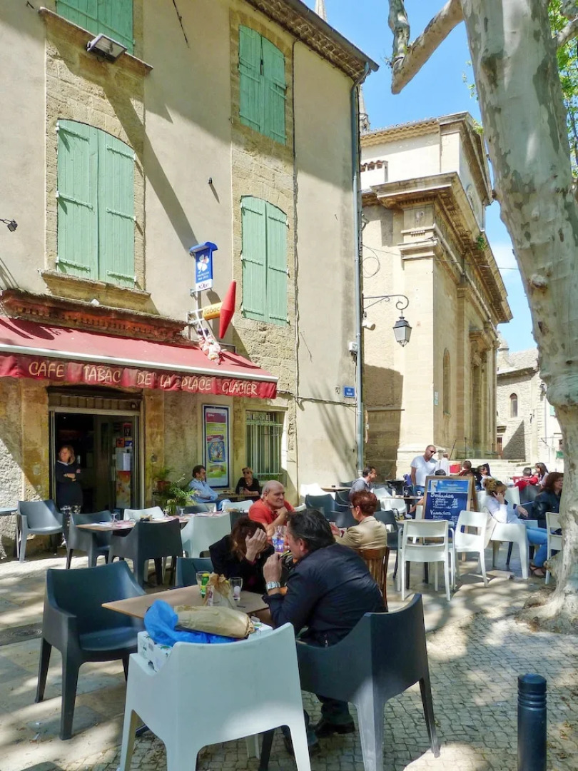 House With 3 Bedrooms in Pelissanne, With Wonderful City View, Furnish