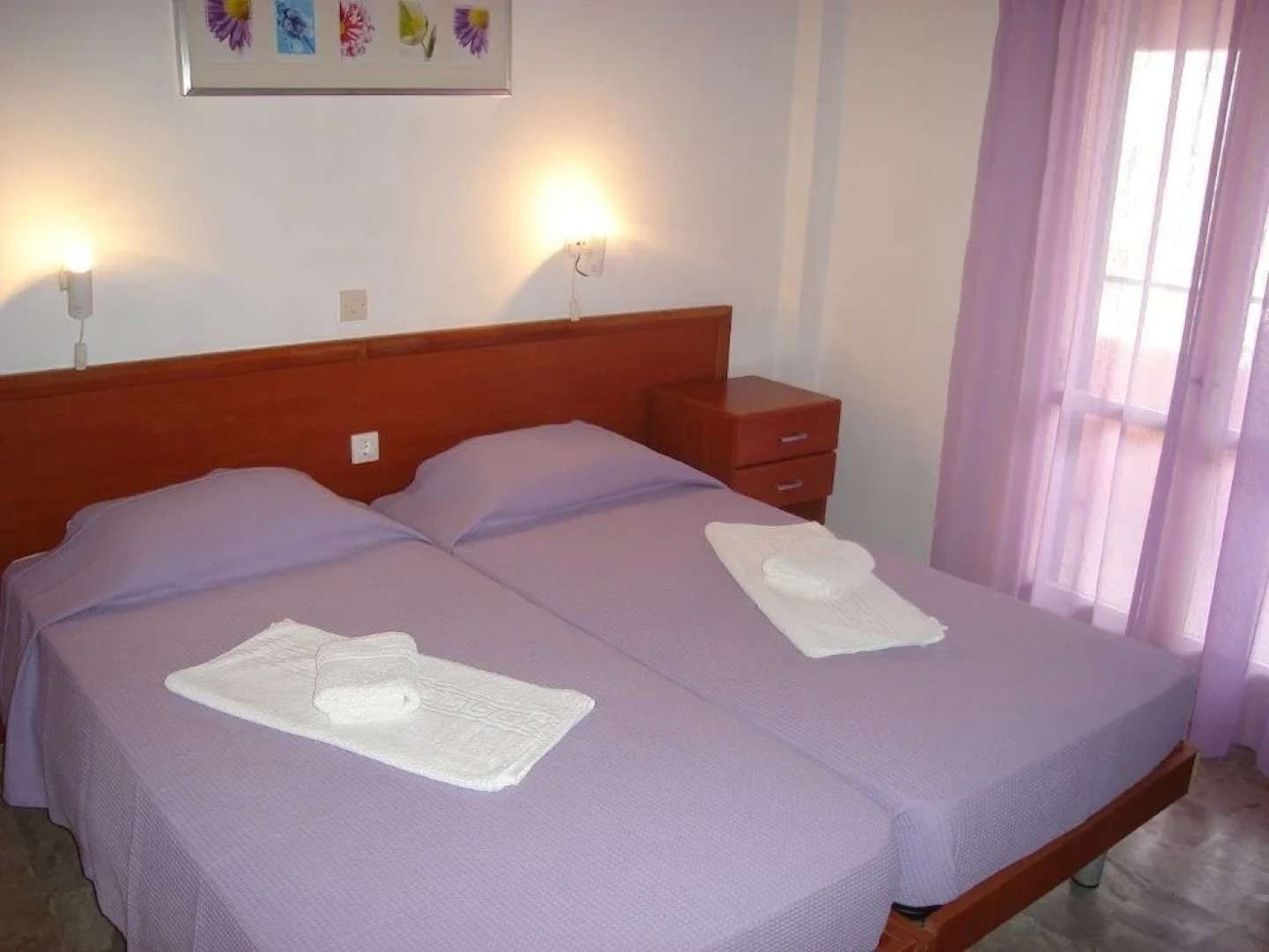 Biscoutsis Apartments & Studios